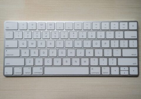 birds eye view of a macintosh keyboard